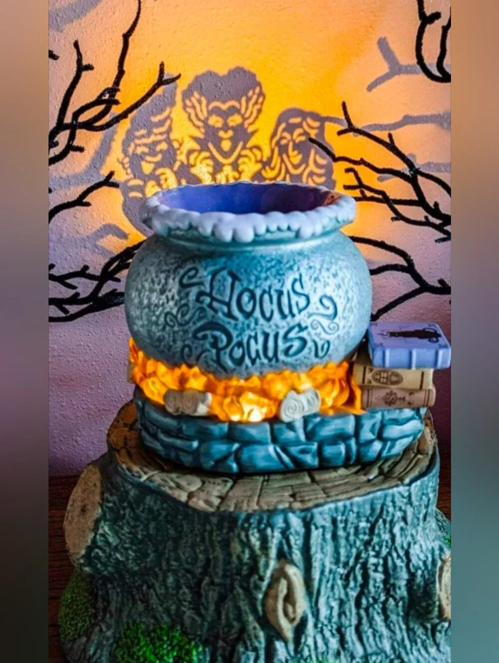 Disney Hocus Pocus Wax Warmer & Wax Bar • Retired